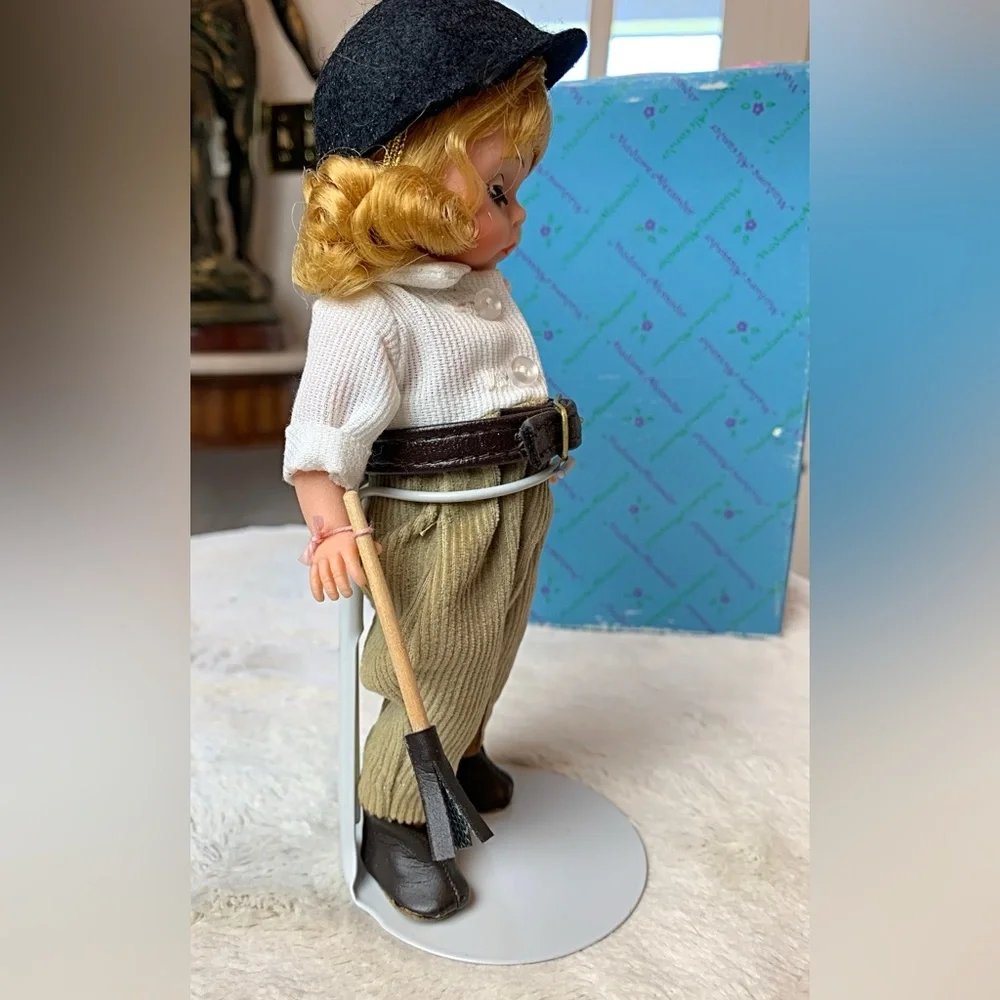 Vintage Madame Alexander Doll: Riding Habit - Picture 5 of 9
